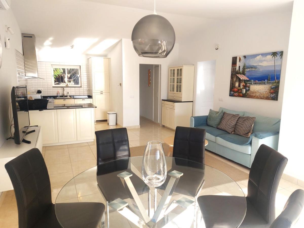 Casa Platero - Bungalow With Jacuzzi And Pool La Playa de Tauro ภายนอก รูปภาพ